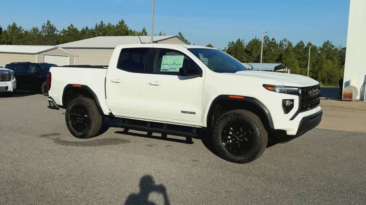 New 2026 GMC Canyon Elevation RWD image 2