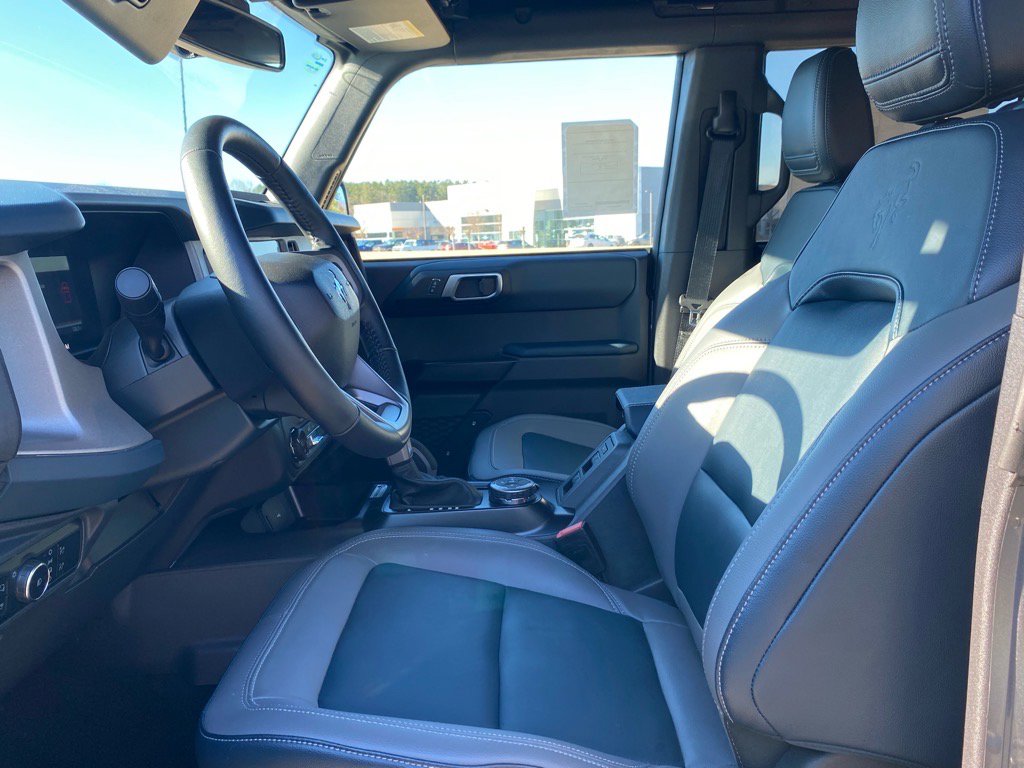 Used 2024 Ford Bronco Outer Banks image 12