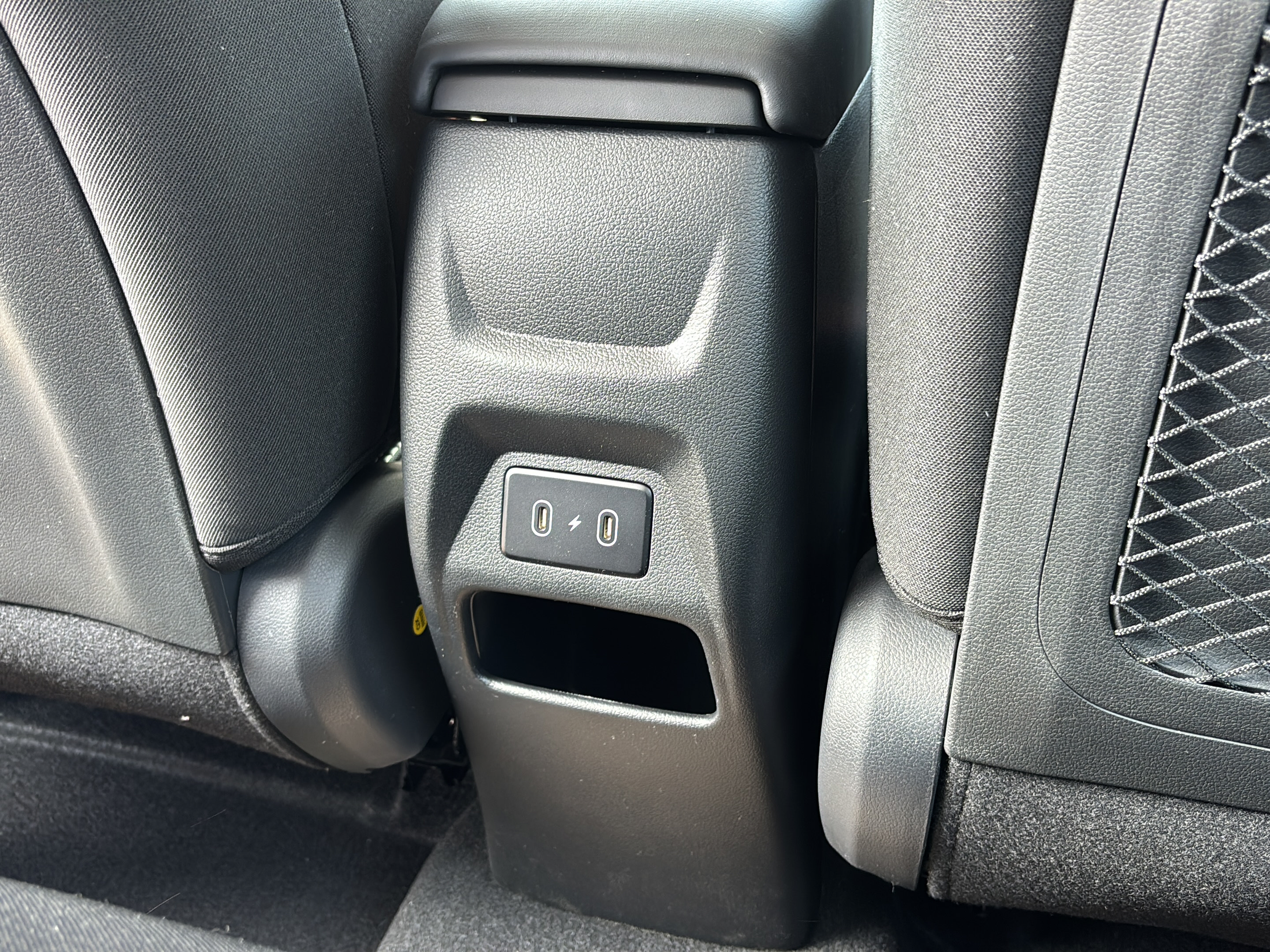 New 2026 Hyundai Venue SEL FWD image 14