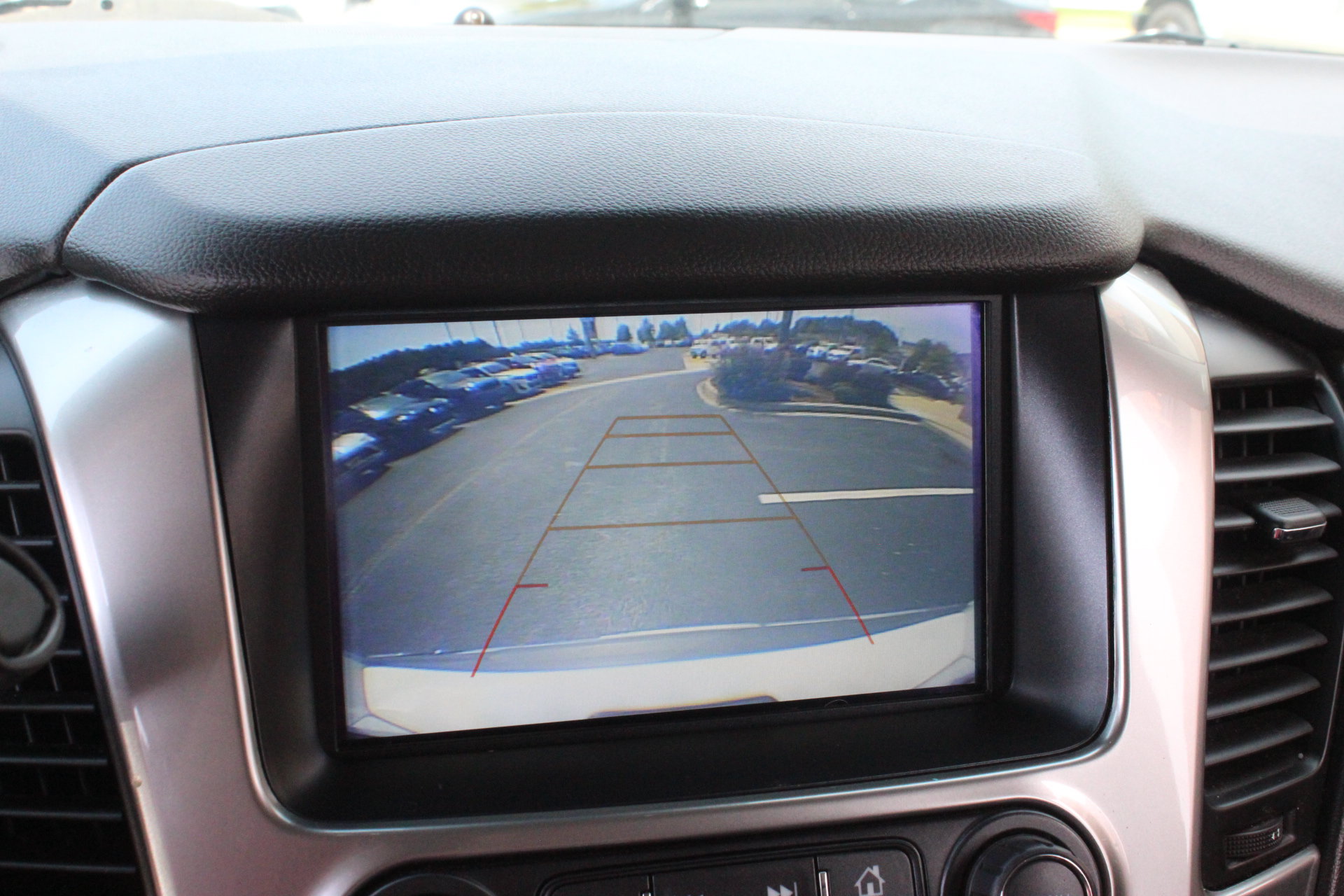Used 2019 Chevrolet Tahoe Premier RWD image 20