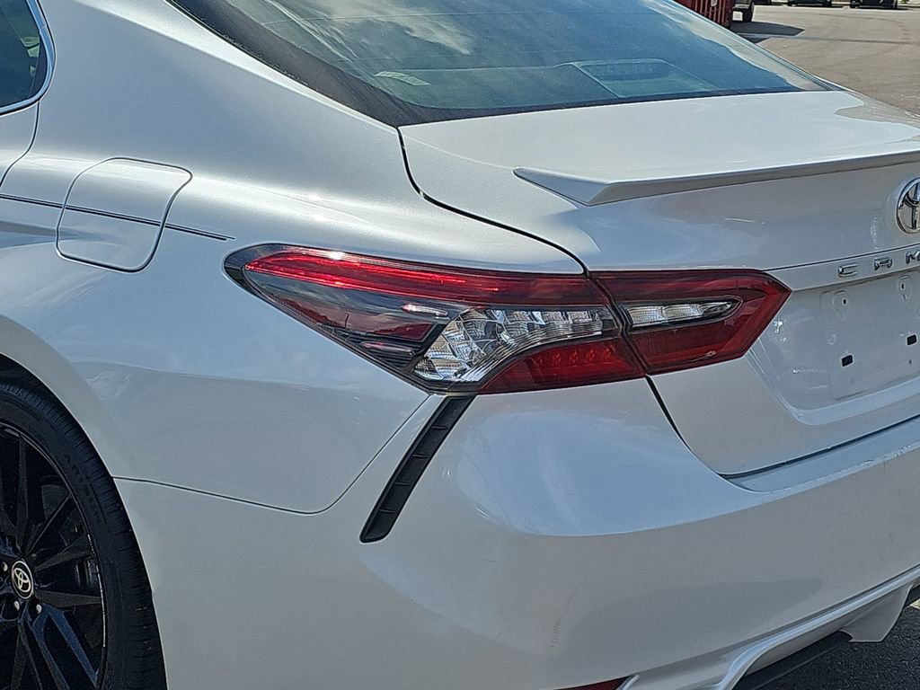 Used 2022 Toyota Camry XSE w/ Navigation Package image 38