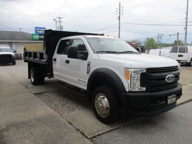 Used 2017 Ford F550 4x4 Crew Cab Super Duty image 3