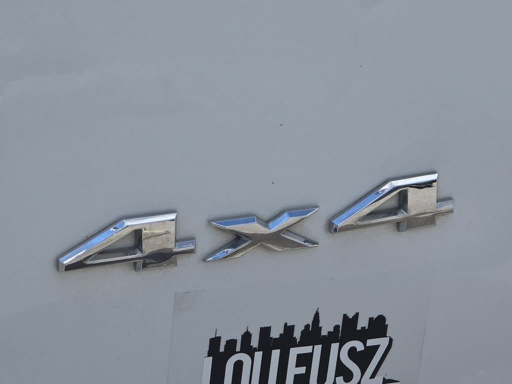 Used 2015 Jeep Compass High Altitude AWD/4WD image 4