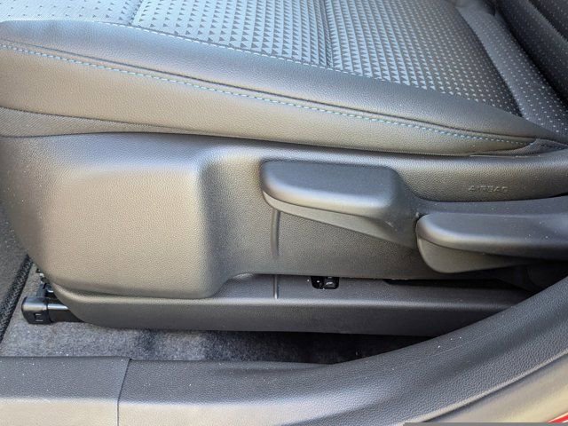 New 2026 Chevrolet Trax LT w/ Driver Confidence Package image 20