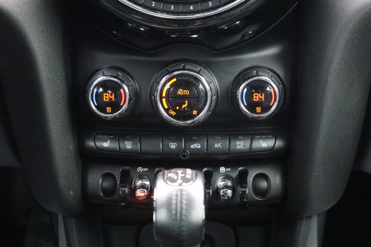 Used 2019 MINI Cooper 2-Door Hardtop image 20