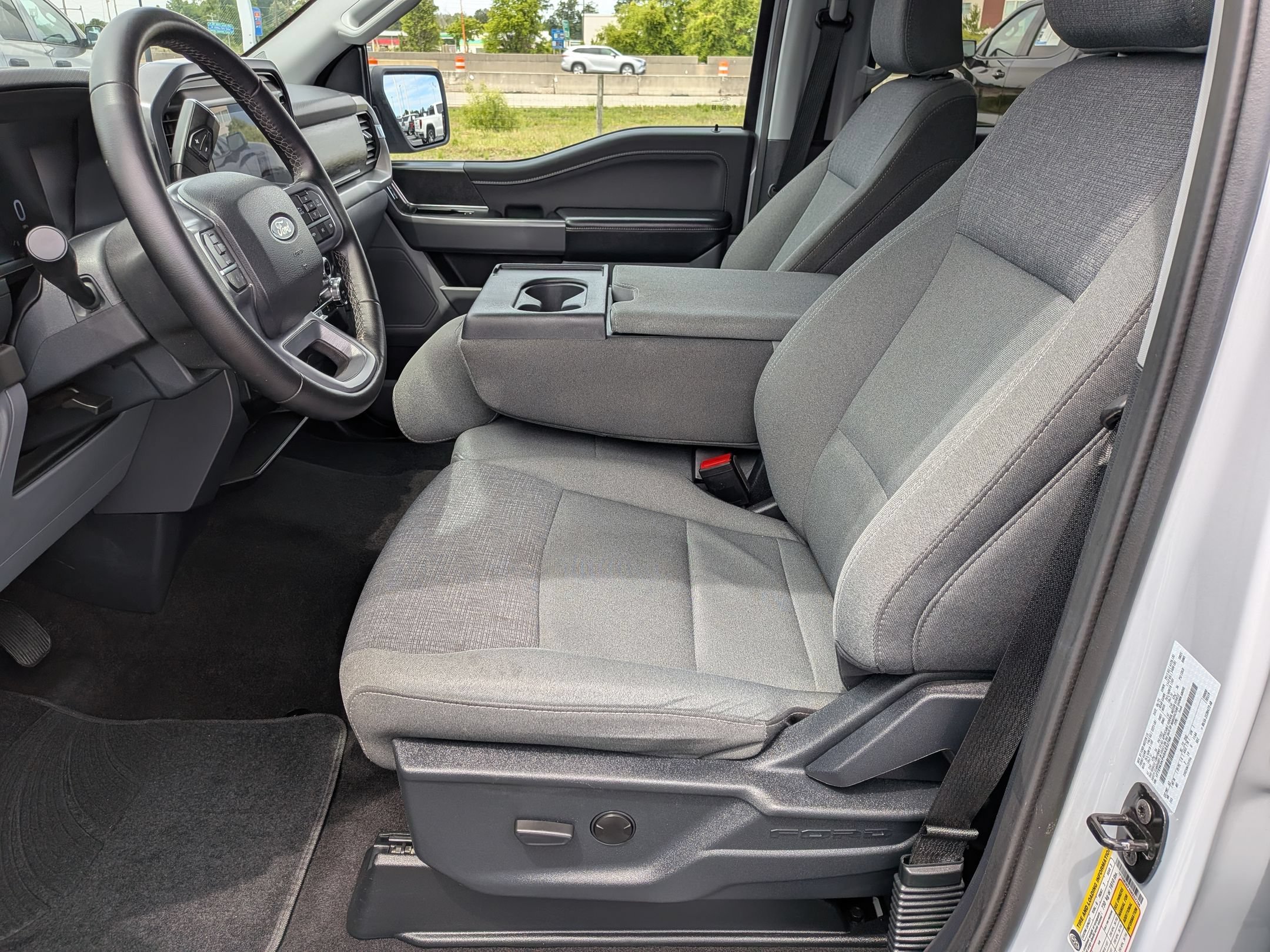 Used 2025 Ford F150 XLT w/ Equipment Group 301A Standard RWD image 14