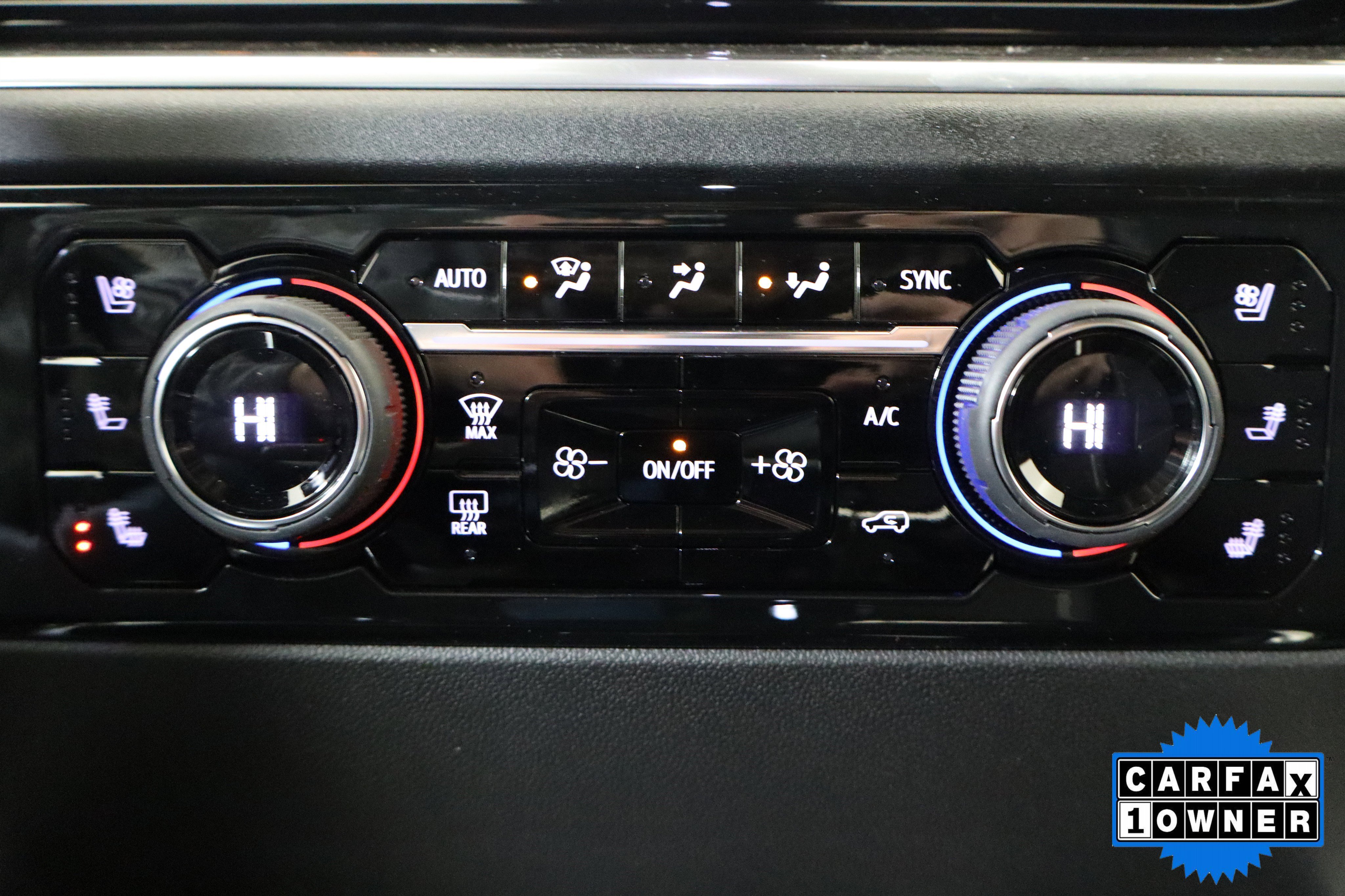 Used 2024 Chevrolet Silverado 1500 LT w/ Safety Package image 27