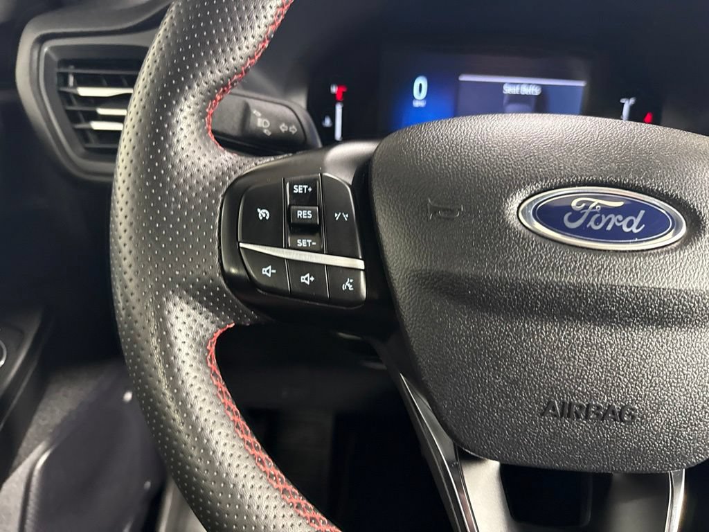 Used 2023 Ford Escape ST-Line AWD/4WD image 22