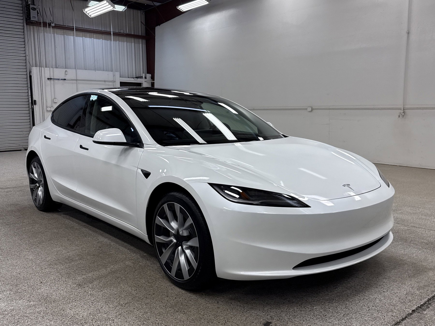 Used 2025 Tesla Model 3 Long Range image 23