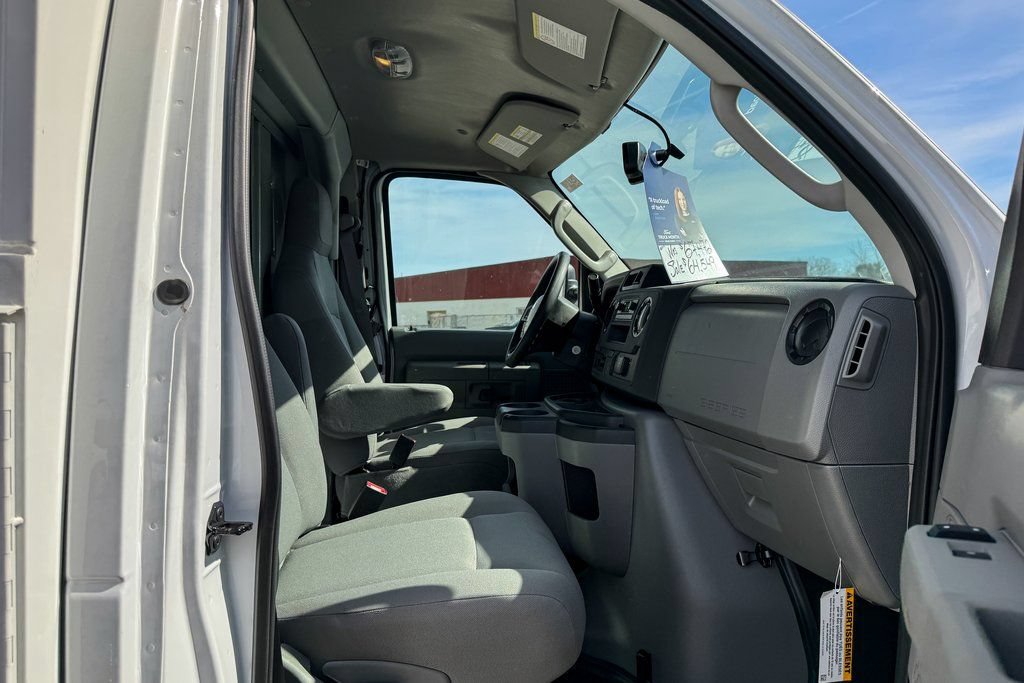 New 2025 Ford E-350 and Econoline 350 Super Duty w/ Power Equipment Group RWD image 12