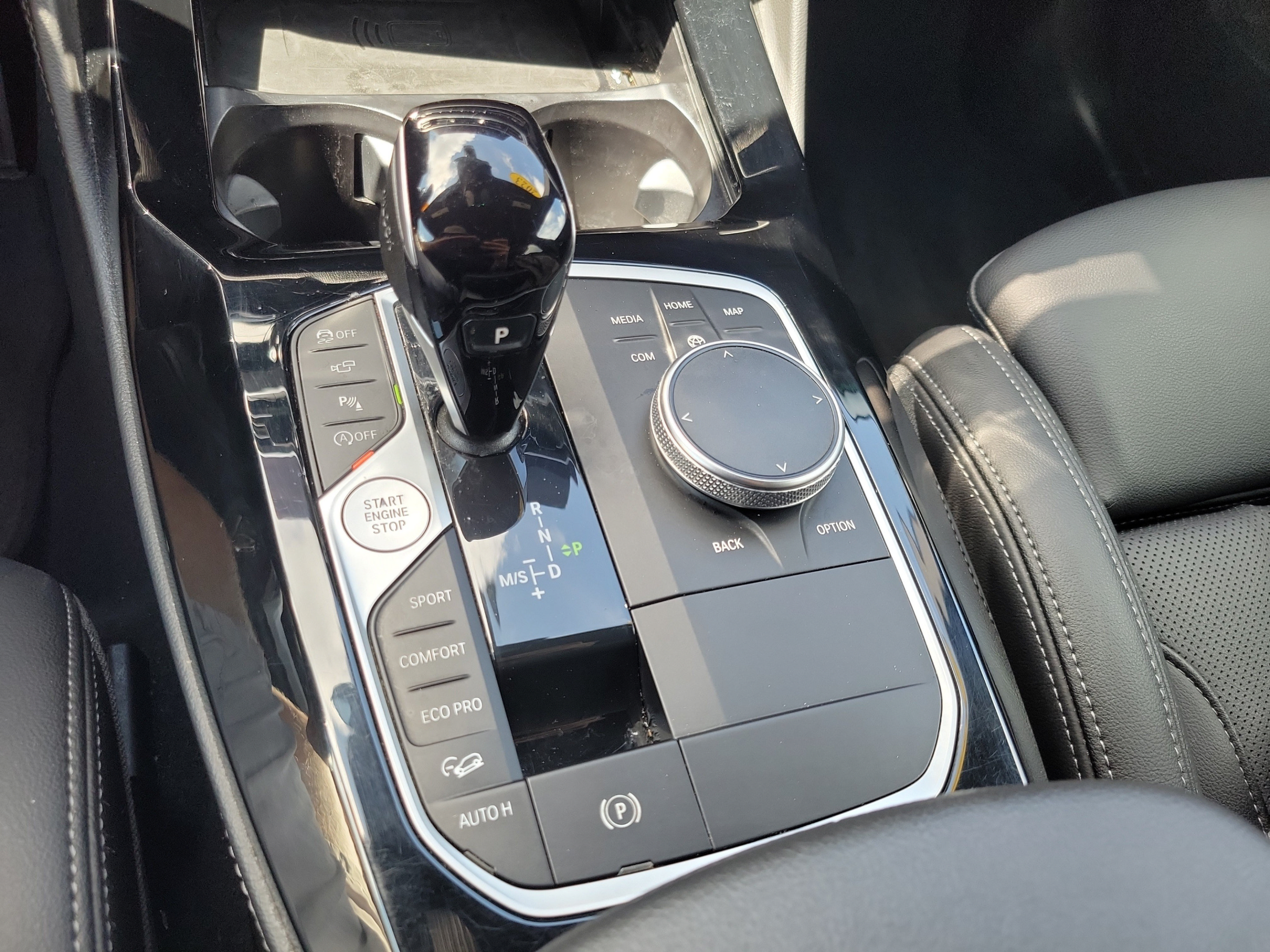 Used 2023 BMW X4 xDrive30i AWD/4WD image 29