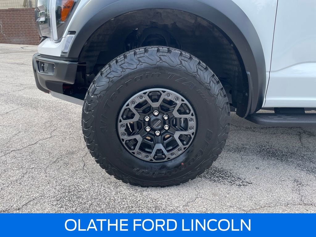 Used 2025 Ford F150 Raptor w/ Equipment Group 803A Raptor R AWD/4WD image 29