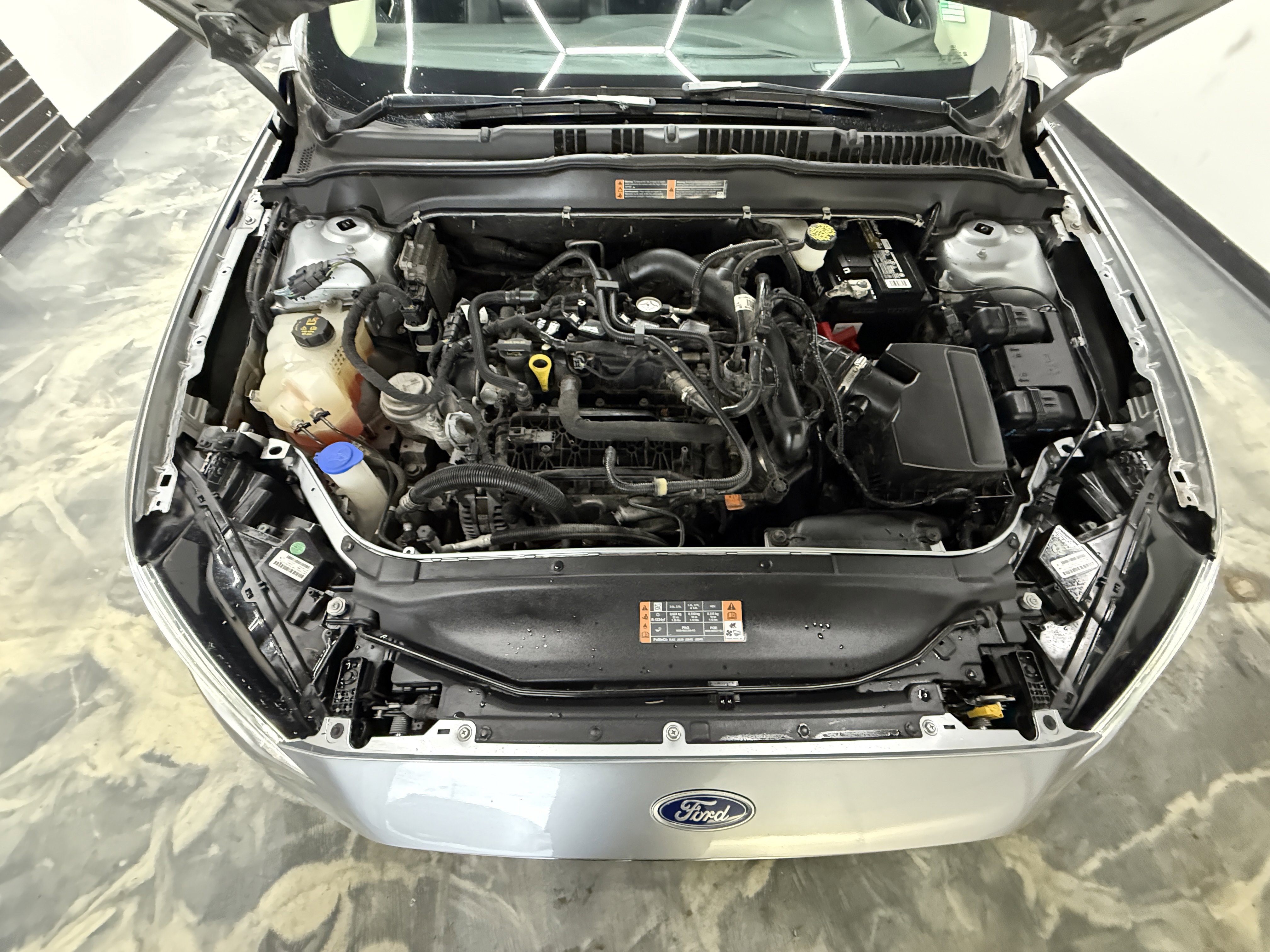 Used 2020 Ford Fusion SEL image 30