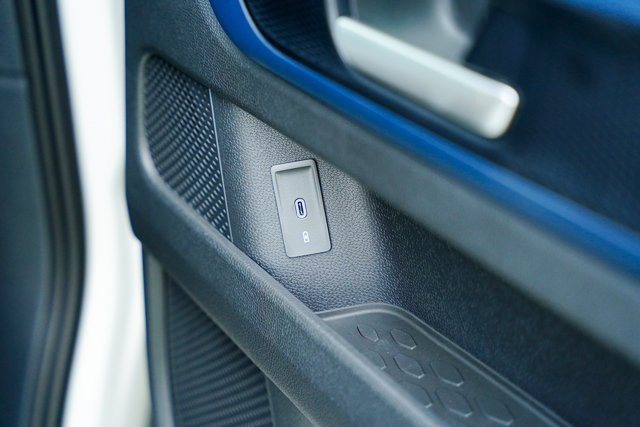 New 2025 Volkswagen ID. Buzz Pro S image 36