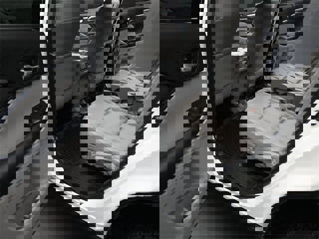 Used 2017 Toyota Highlander Limited image 18