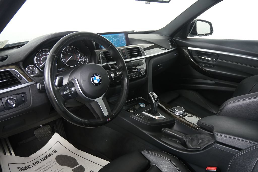 Used 2016 BMW 328i Sedan RWD image 4