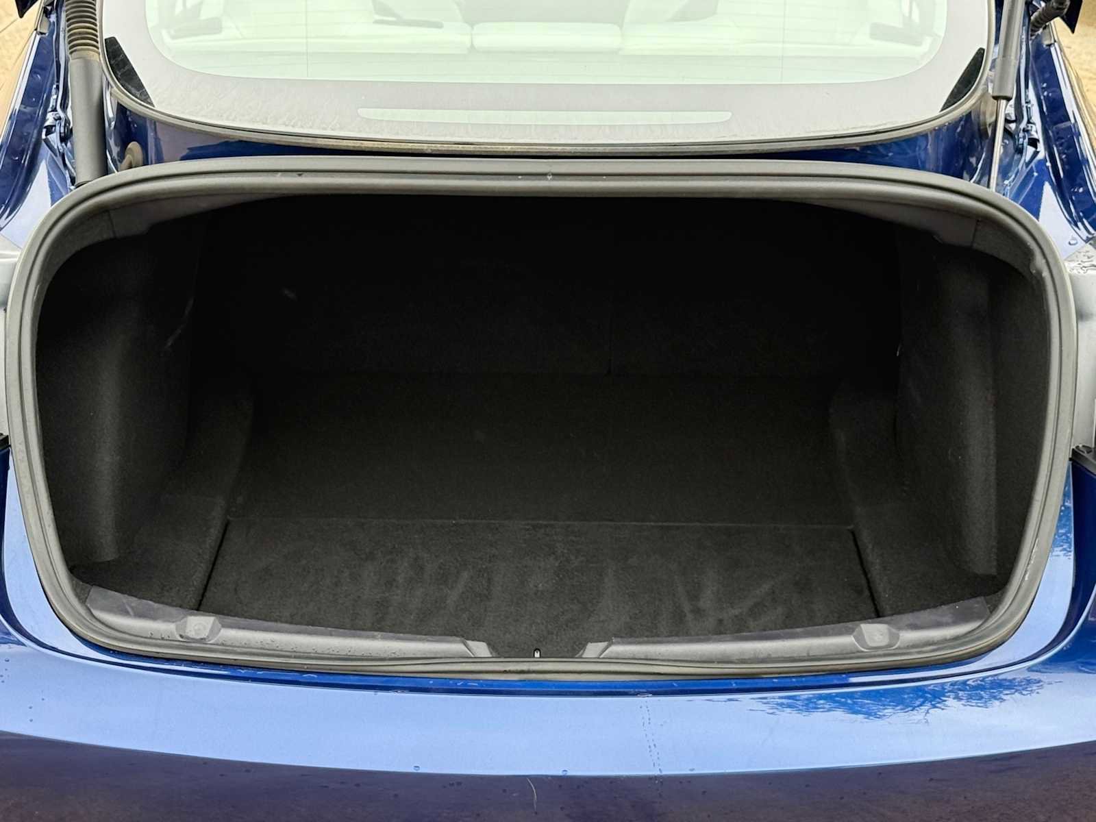 Used 2023 Tesla Model 3 Standard Range image 6