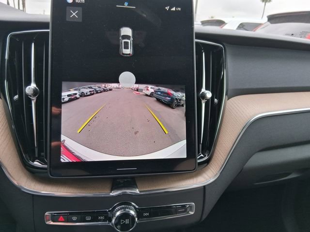 New 2026 Volvo XC60 B5 Core AWD/4WD image 7