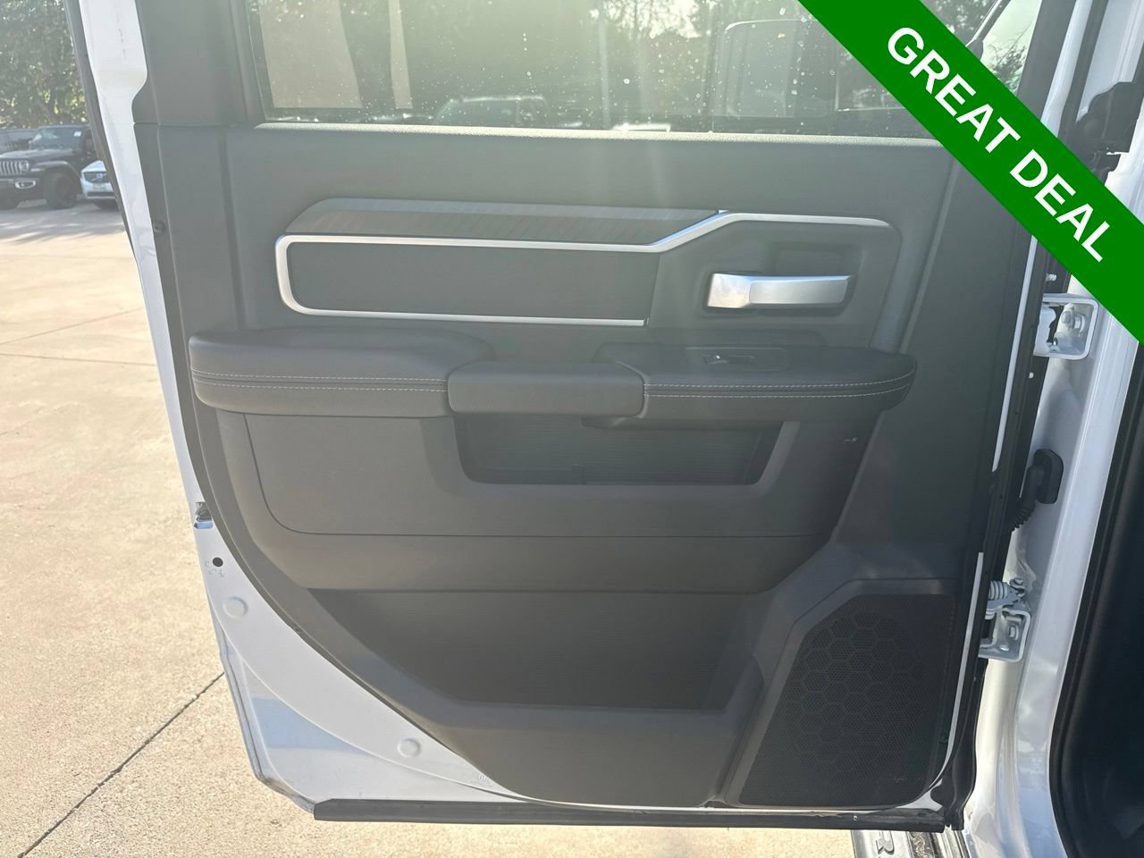 Used 2026 RAM 2500 Big Horn AWD/4WD image 15