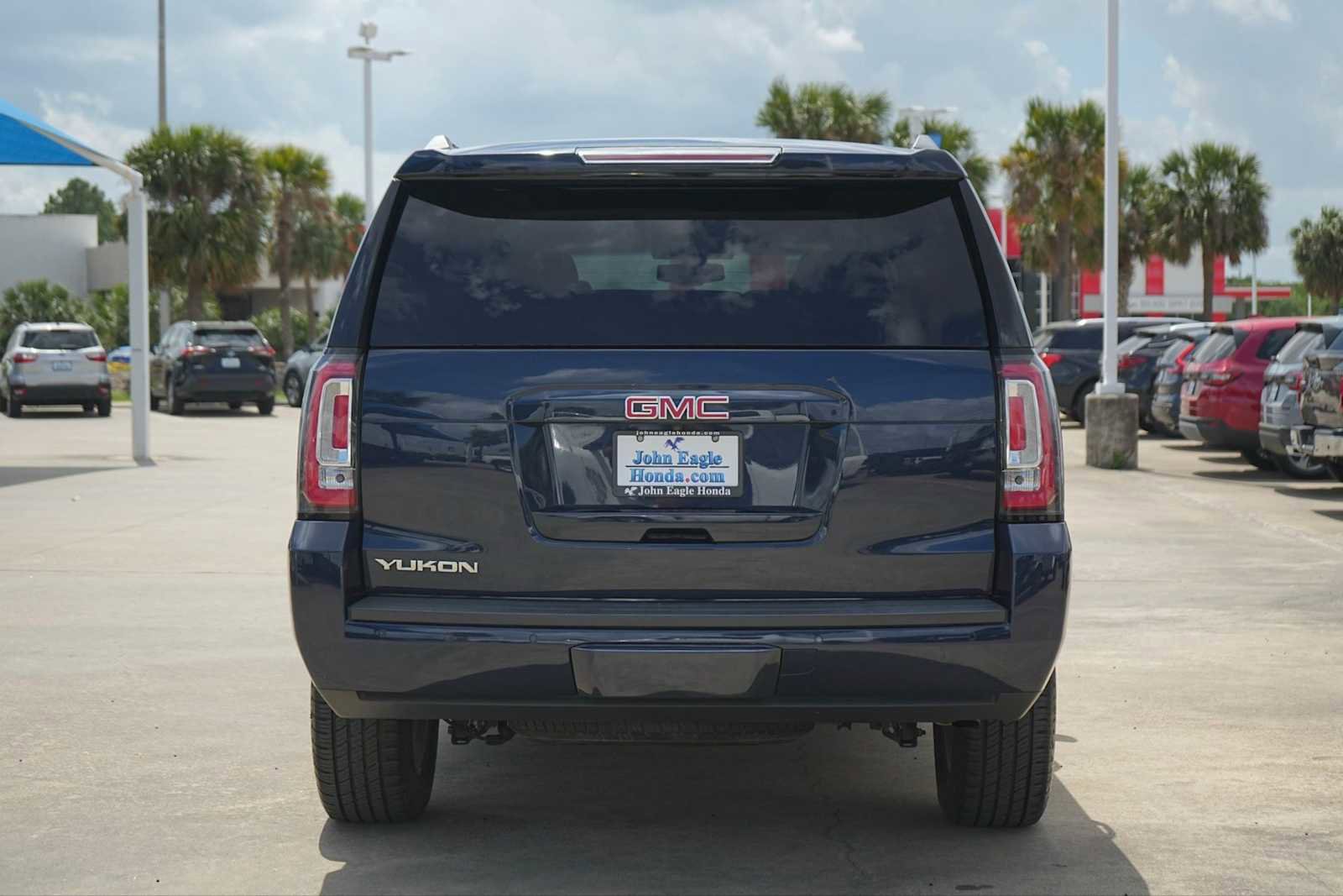 Used 2018 GMC Yukon SLE w/ Convenience Package image 5