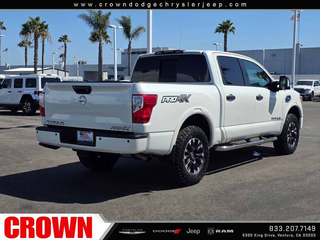 Used 2017 Nissan Titan XD AWD/4WD image 7