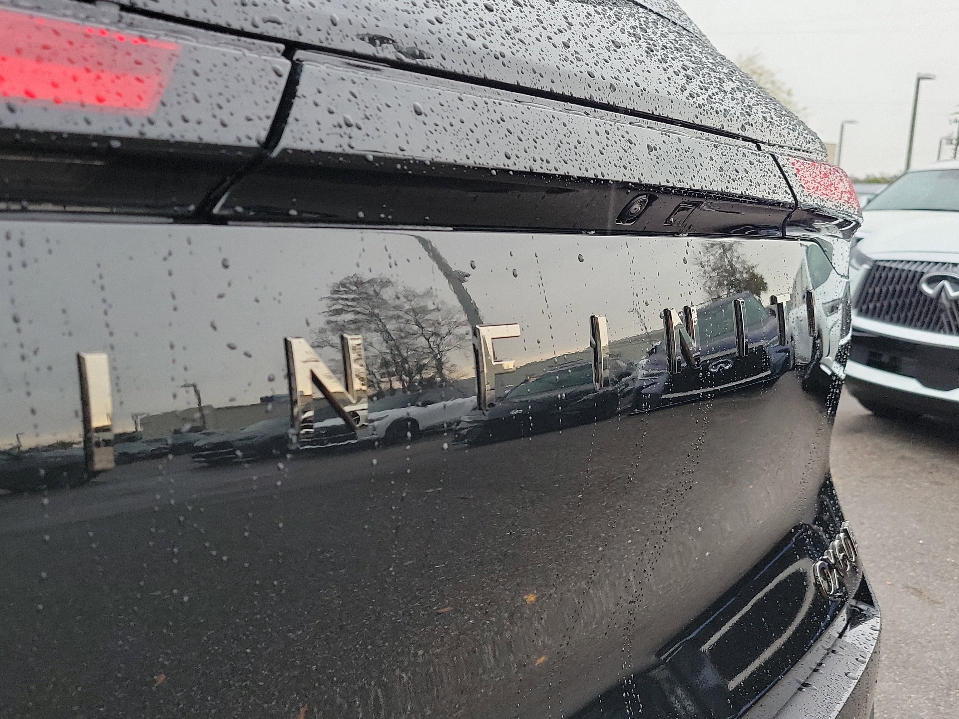 New 2026 INFINITI QX60 Autograph w/ Dark Cargo Package image 6