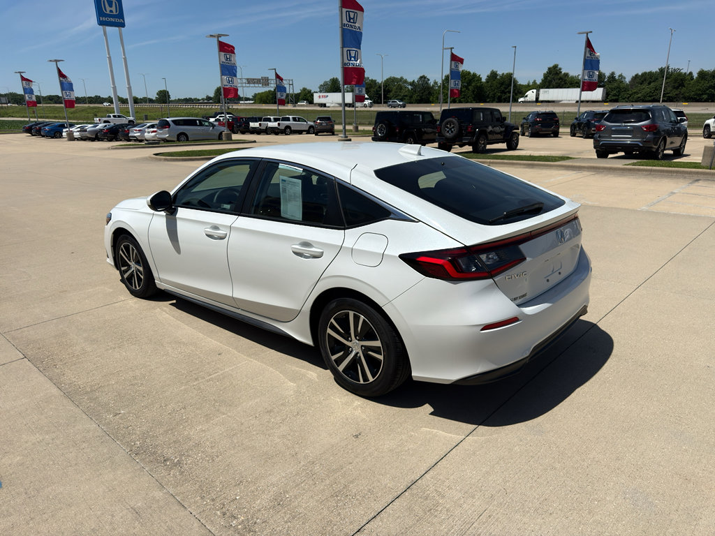 Used 2024 Honda Civic LX image 7