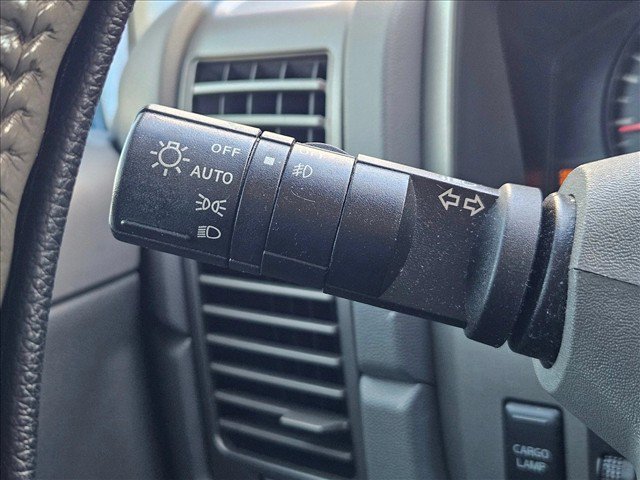 Used 2005 Nissan Titan LE RWD image 17