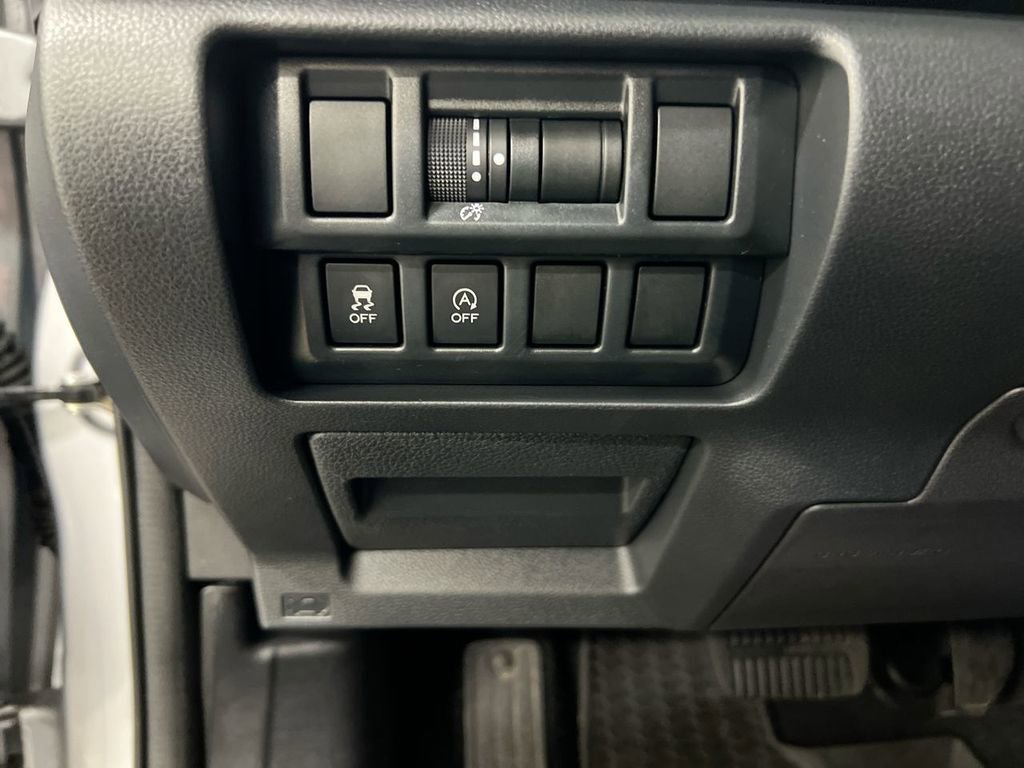 Used 2022 Subaru Crosstrek 2.0i Premium w/ Popular Package #3 image 18