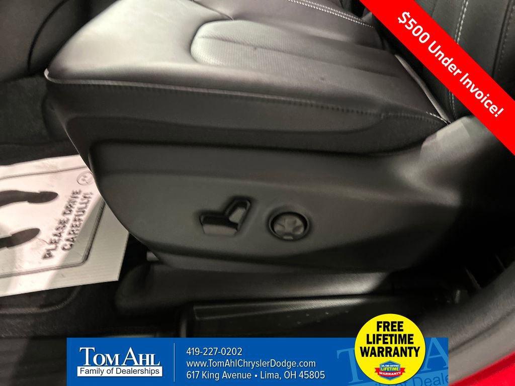 New 2026 Chrysler Voyager LX image 11