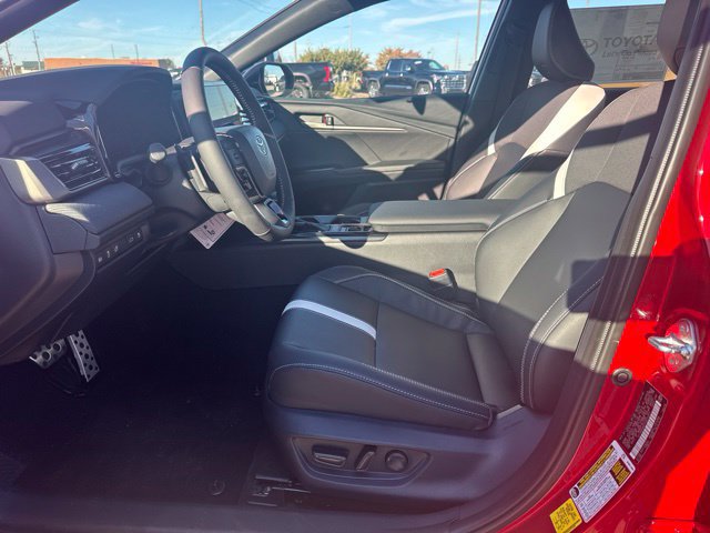 New 2026 Toyota Camry SE AWD/4WD image 8