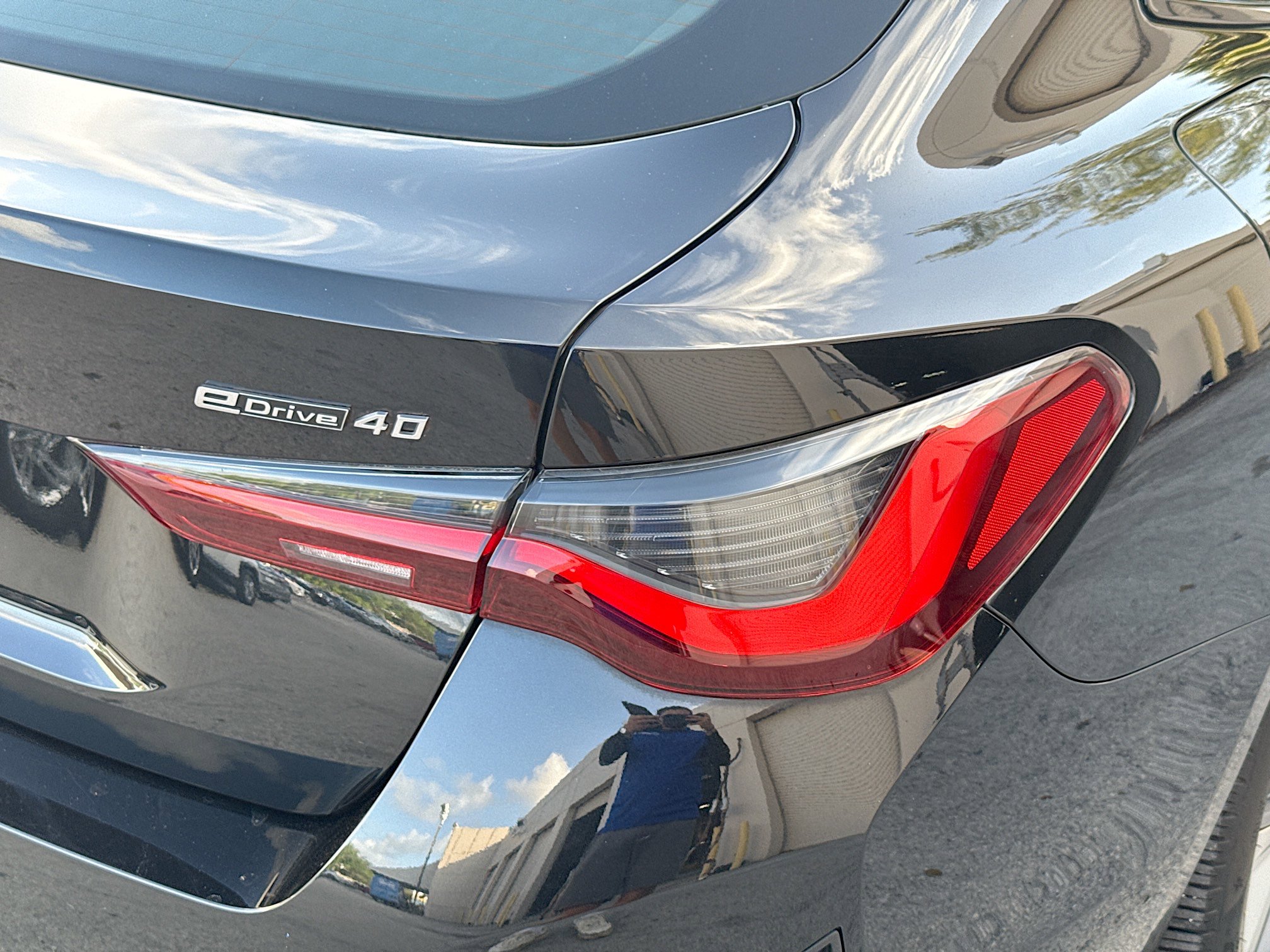 Used 2023 BMW i4 eDrive40 w/ Parking Assistance Package image 28