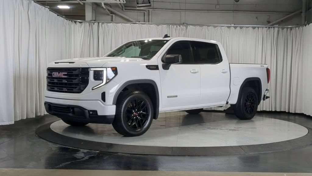 Used 2026 GMC Sierra 1500 Elevation AWD/4WD image 5