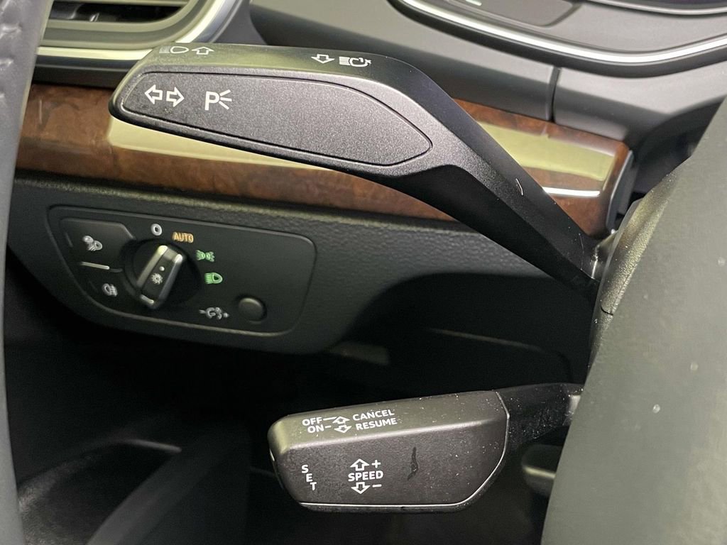 Used 2019 Audi Q5 2.0T Premium Plus w/ Premium Plus Package image 42