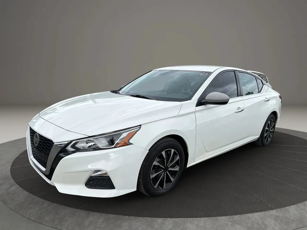 Used 2020 Nissan Altima 2.5 S FWD image 1