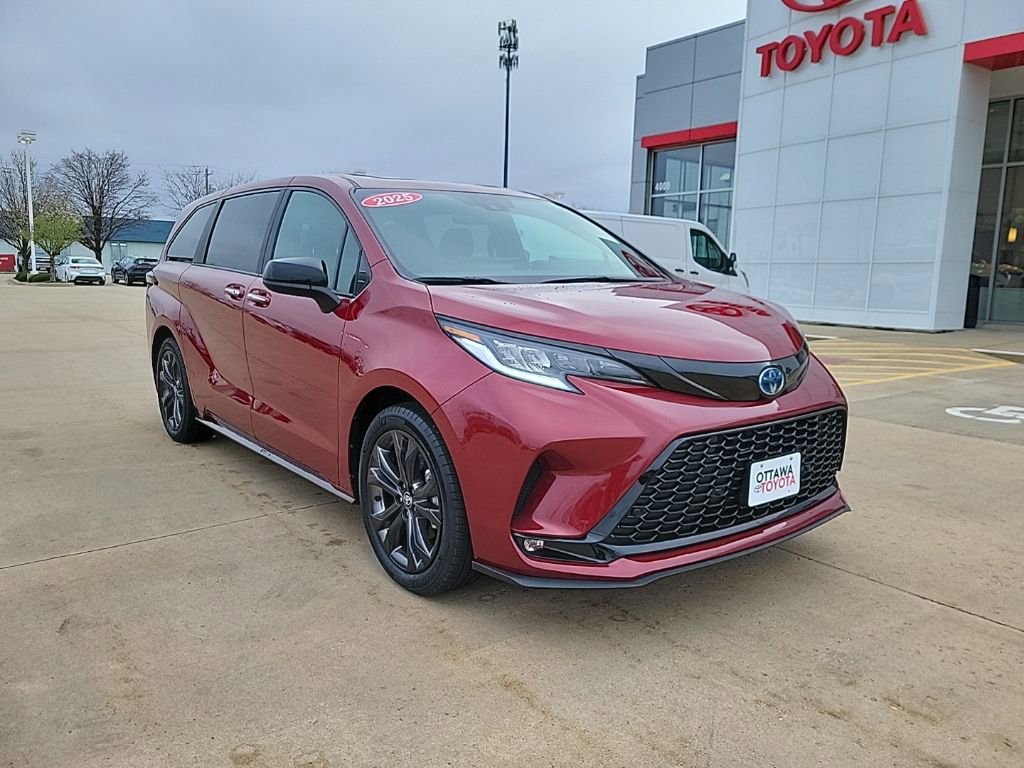 Used 2025 Toyota Sienna XSE