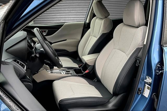 Used 2023 Subaru Forester Premium image 20