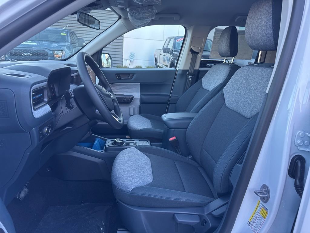 New 2025 Ford Maverick XLT image 10