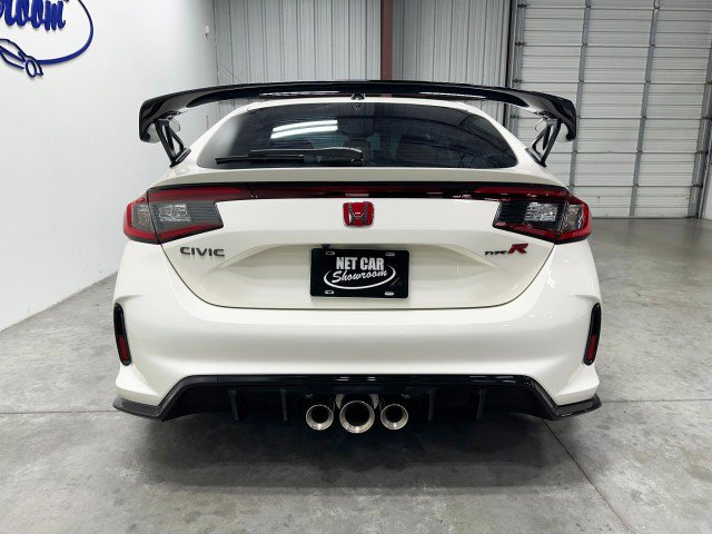 Used 2025 Honda Civic Type R image 9