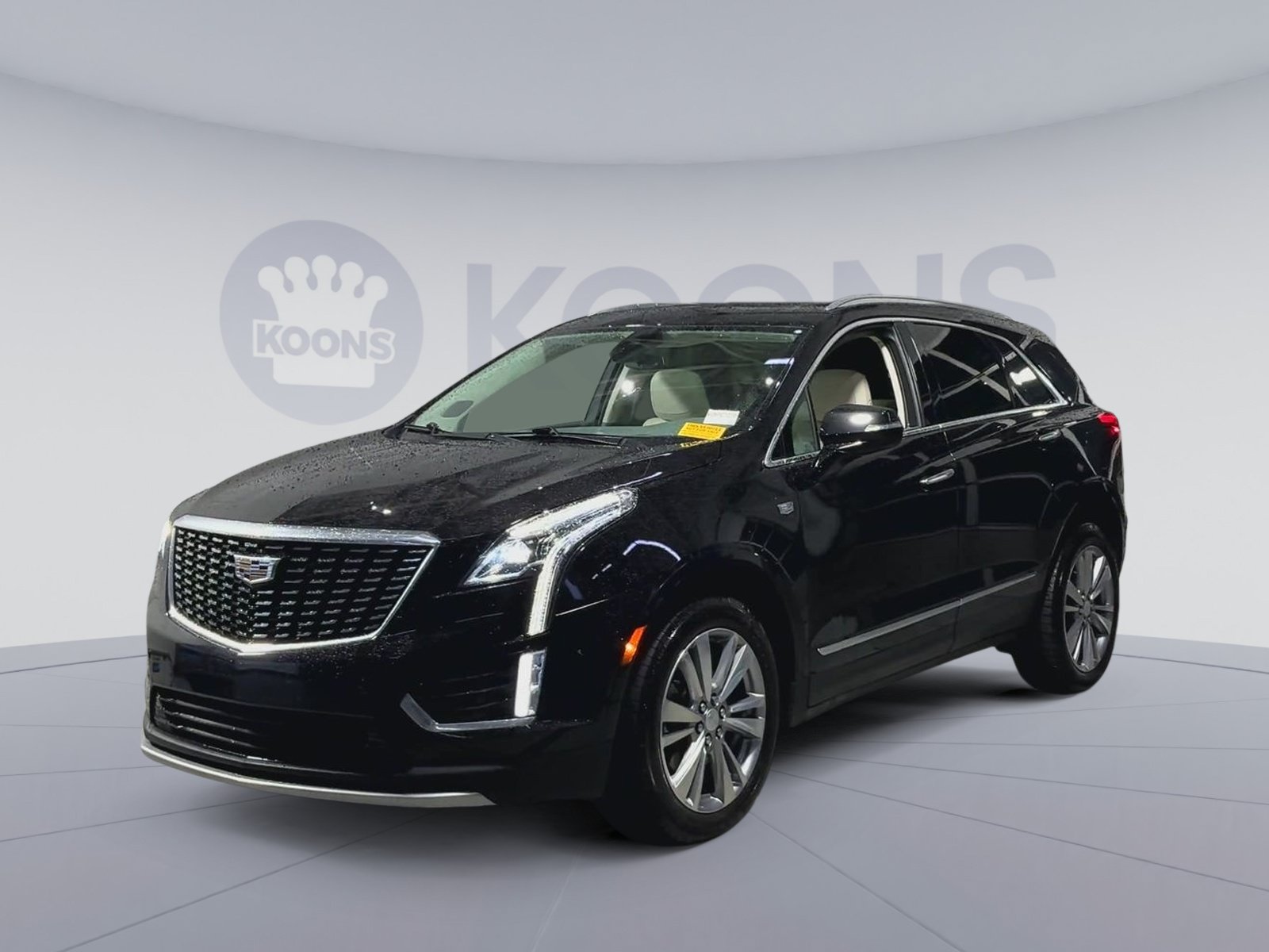 Used 2024 Cadillac XT5 Premium Luxury w/ LPO, Floor Liner Package AWD/4WD image 5