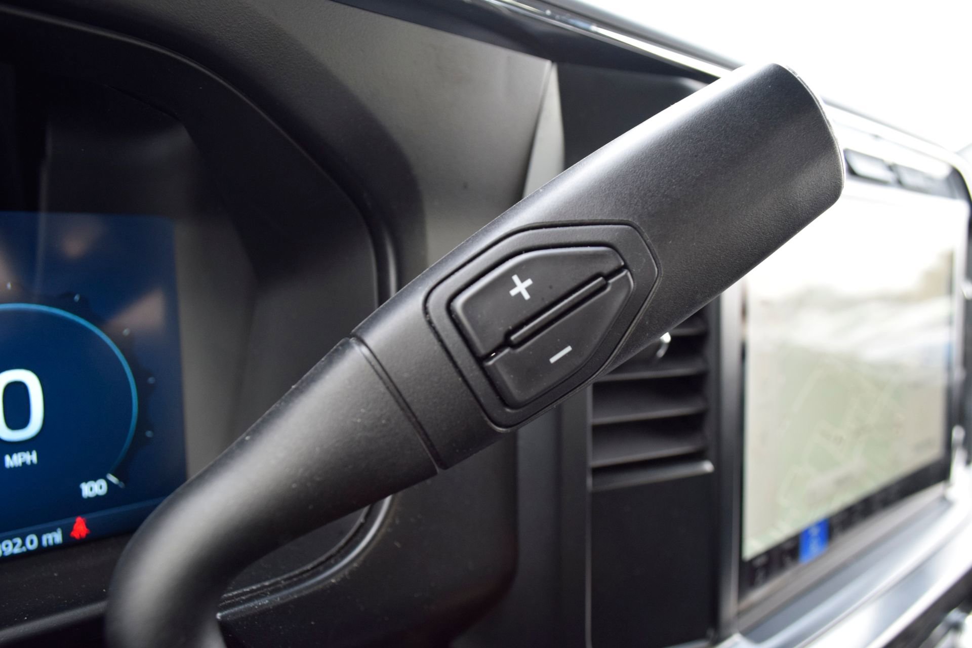 Used 2024 Ford F250 Lariat w/ Black Appearance Package image 14