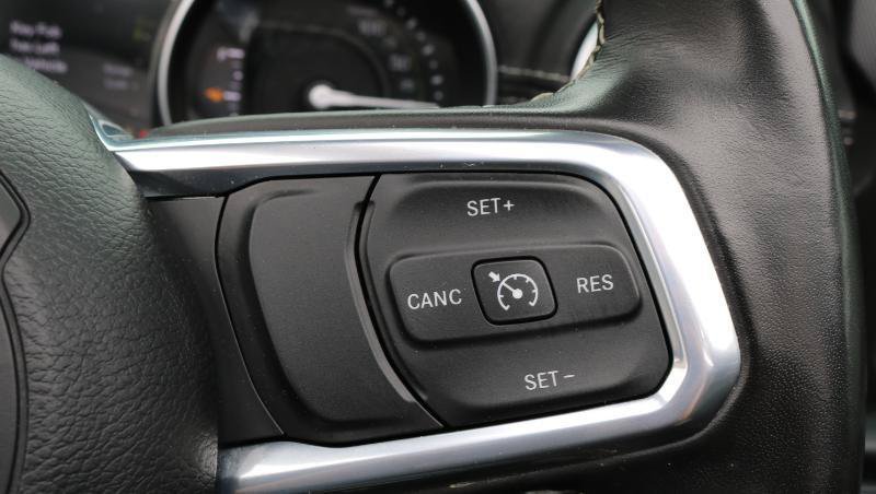 Used 2023 Jeep Wrangler Unlimited Sahara w/ Cold Weather Group AWD/4WD image 11