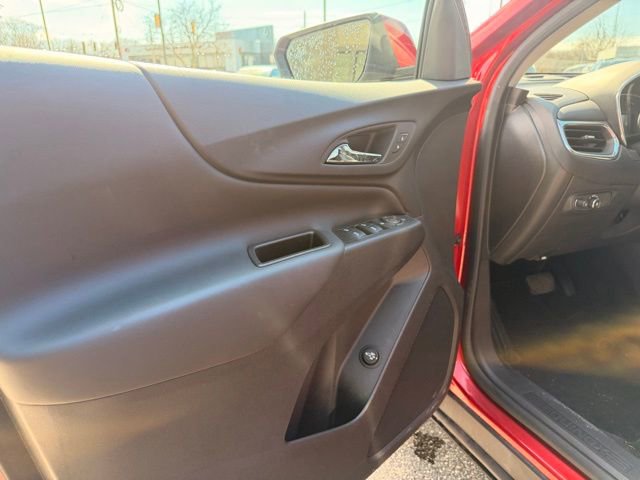 Certified 2023 Chevrolet Equinox LT image 9