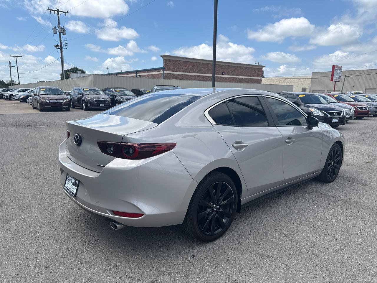 Used 2025 MAZDA MAZDA3 s FWD image 6