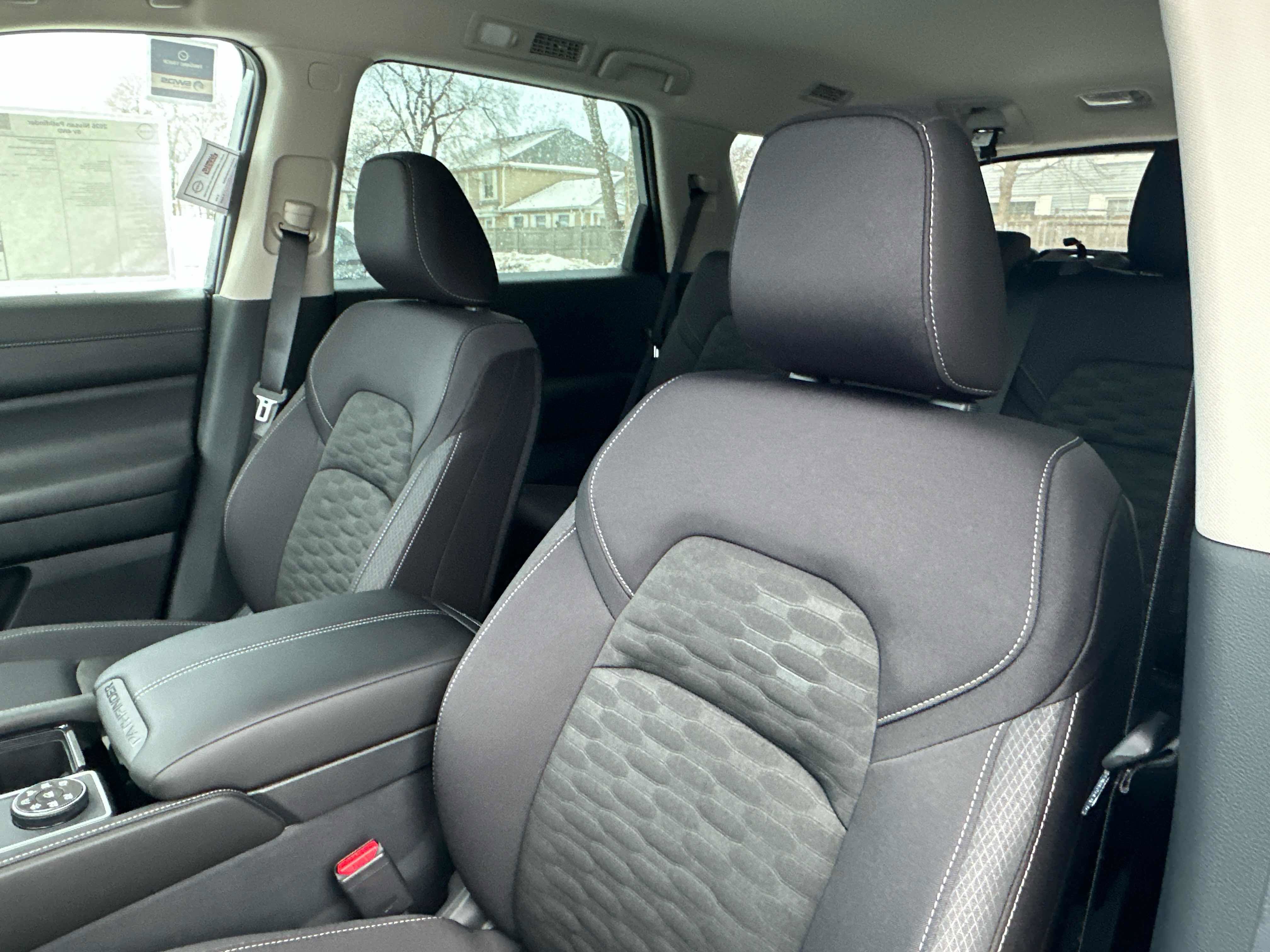 New 2026 Nissan Pathfinder SV image 25