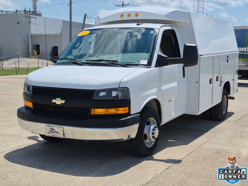 Used 2021 Chevrolet Express 3500 w/ Power Convenience Package RWD image 3