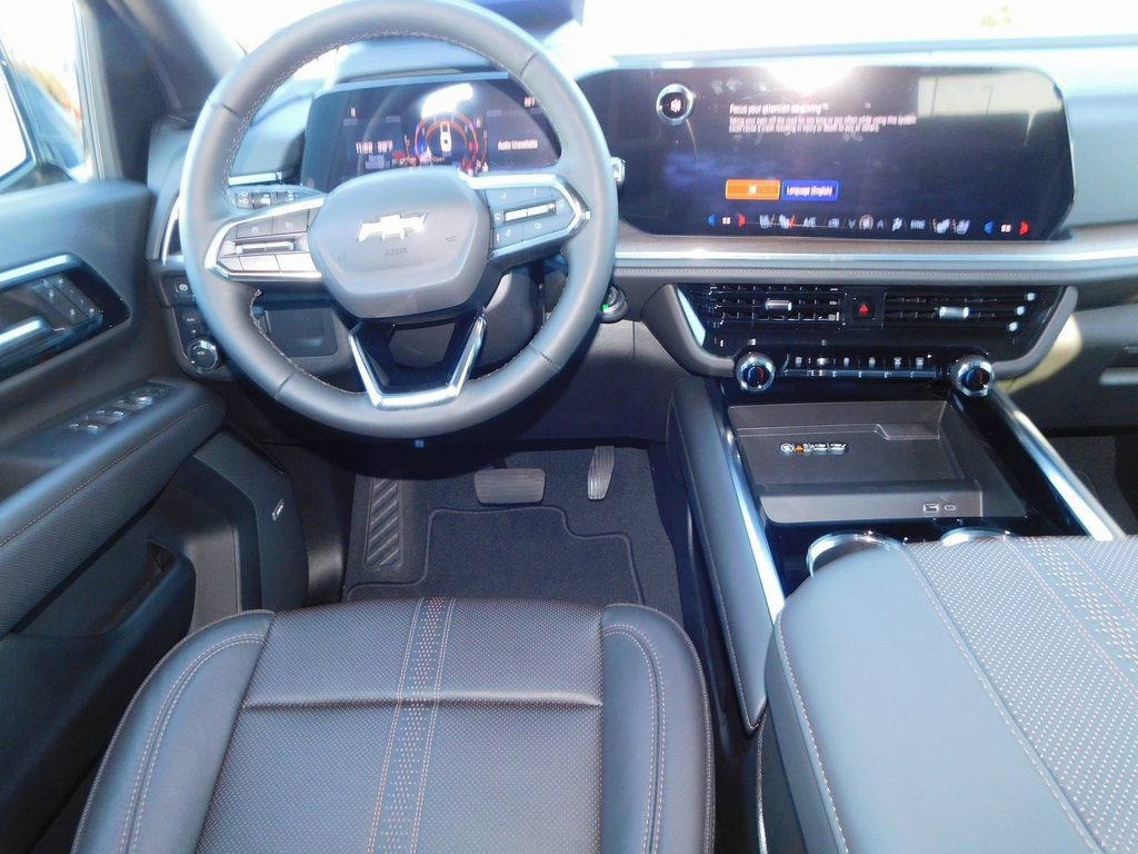 New 2025 Chevrolet Suburban High Country image 17