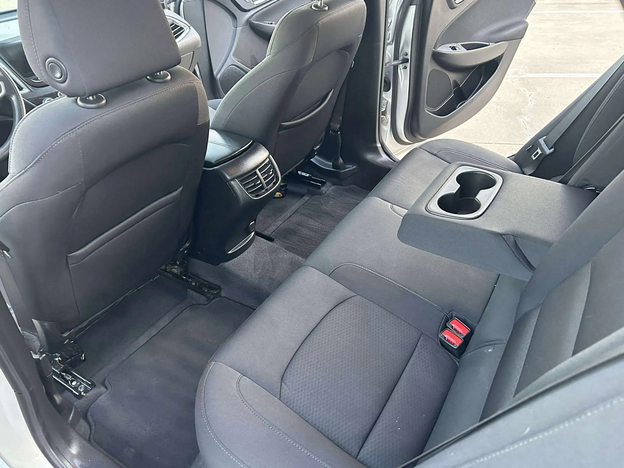 Used 2019 Chevrolet Malibu LT image 24