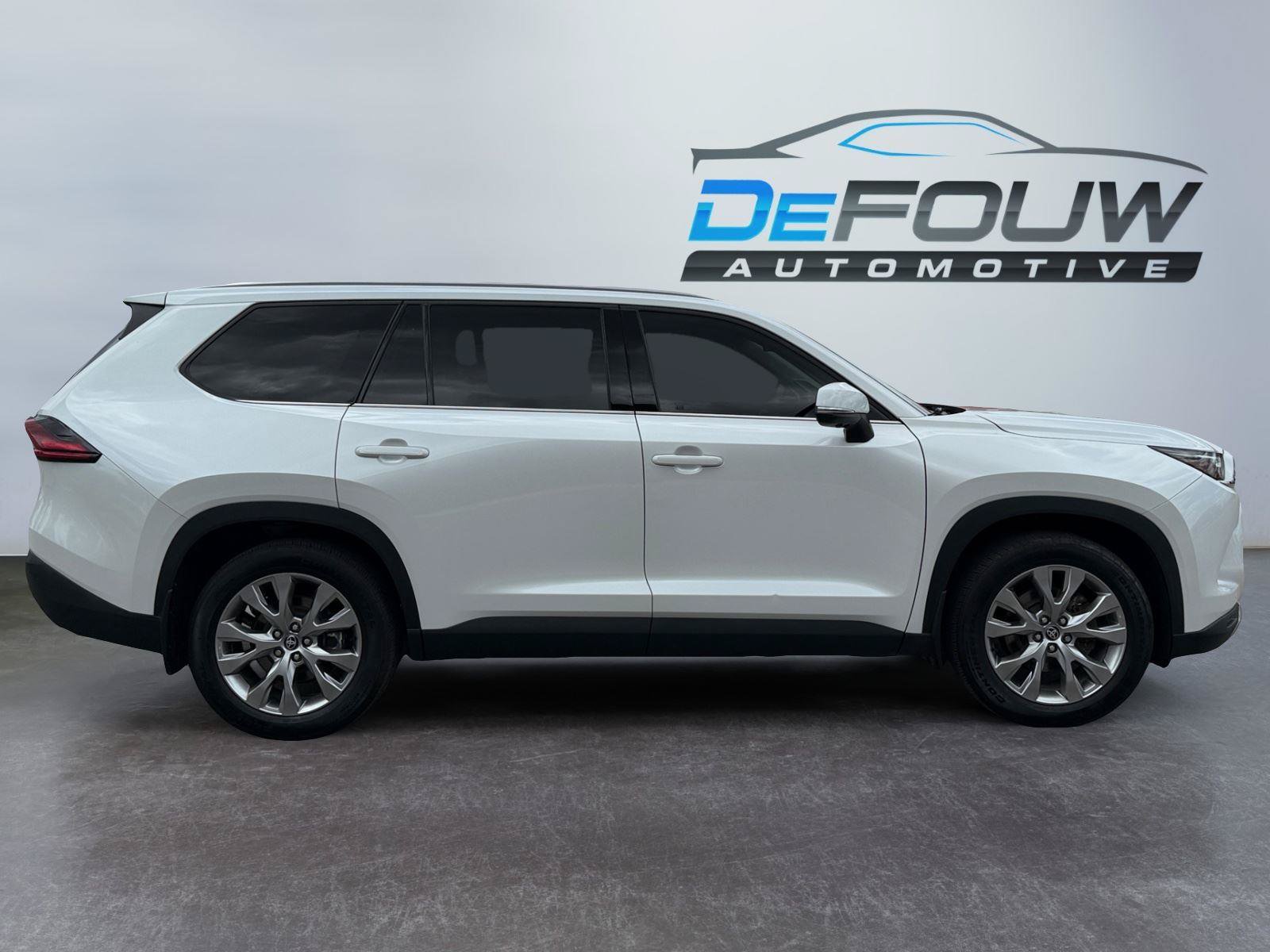 Used 2025 Toyota Grand Highlander AWD Hybrid image 2