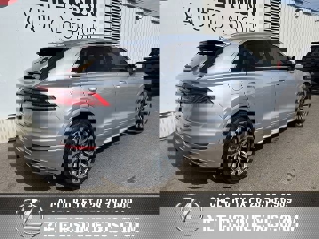 Used 2021 Audi Q8 Prestige w/ Prestige Package image 4